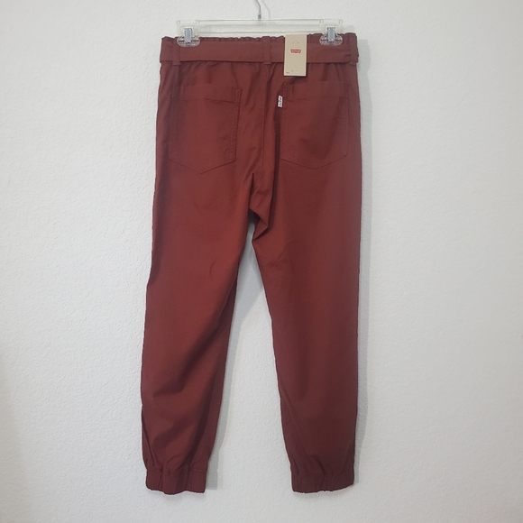 Levi's Jet Set Burnt Orange  Taper Crop Ankle Joggers Pants XS NWT - Picture 6 of 10